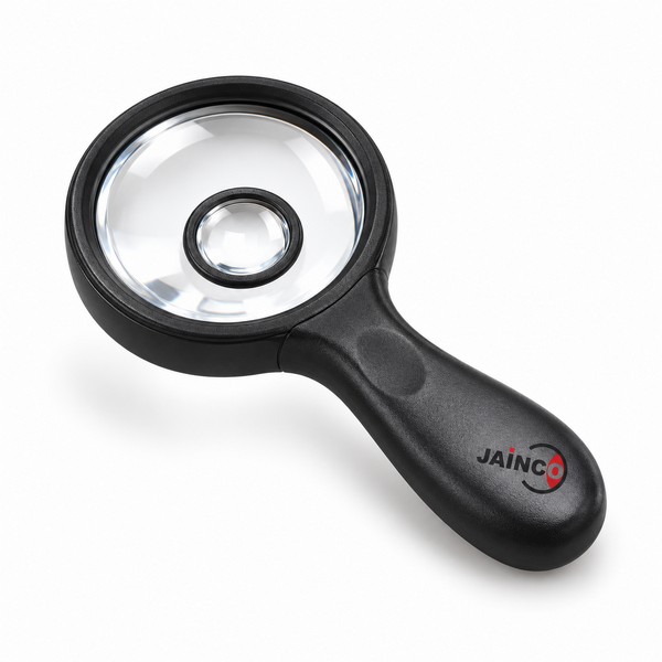 Centered Magnifier for Insects